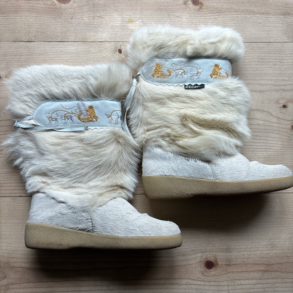 Stylish Women's Winter Boots - Cream - Picture 3 of 10
